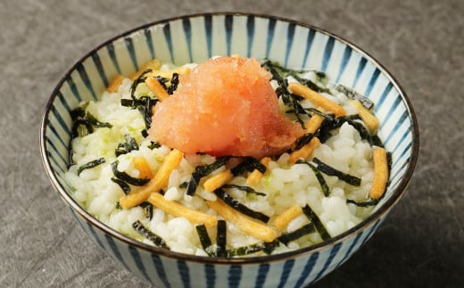 無着色 からし明太子 切れ子 小分けタイプ 500g×2パック 合計1kg 便利なジッパー付き袋 / 切子 辛子明太子 明太子 めんたいこ 小分け