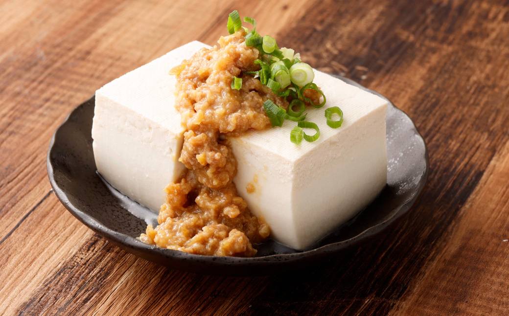 【3ヶ月定期便】源さんの発酵豚みそ 100g×1個 計3個 豚肉 豚 ブタ ぶた 肉 豚味噌 味噌 味噌漬け ミソ漬け 発酵食品 和風 ご飯のお供 調味料 定期便 3回 福岡県 苅田町