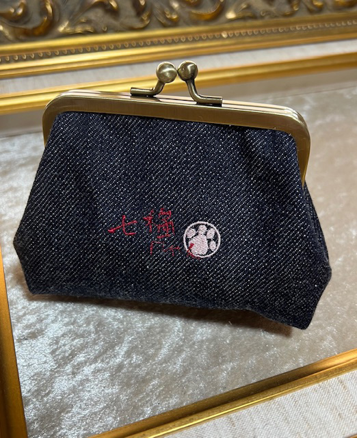 動物愛護 がま口ポーチ 七福にゃん インディゴ 吉富町/猫山商事 [BGBE002] 福岡県