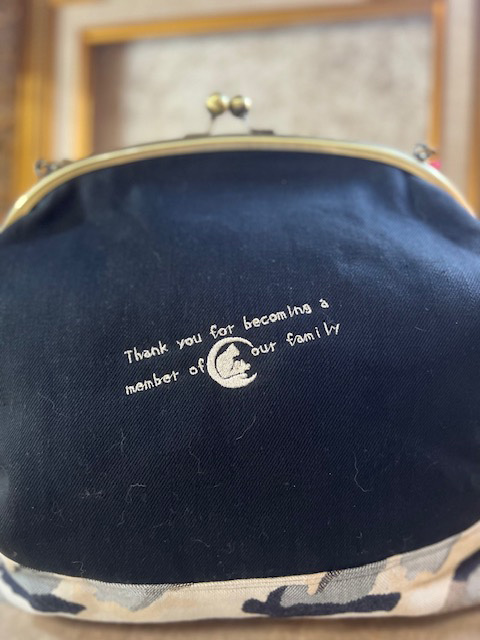 動物愛護 黒 がま口 フレブル 吉富町/猫山商事 [BGBE018] がま口 ガマ口 福岡県