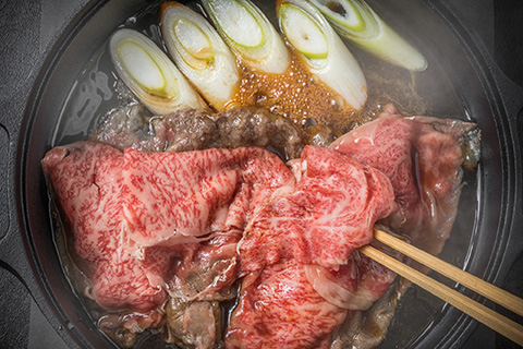 【訳あり】博多和牛 しゃぶしゃぶ すき焼き&冷凍あまおうセット 計1.3kg 吉富町/株式会社MEAT PLUS [BGAB023] 和牛 いちご 苺 イチゴ あまおう 冷凍いちご 訳アリ ワケアリ わけあり 理由あり 福岡県