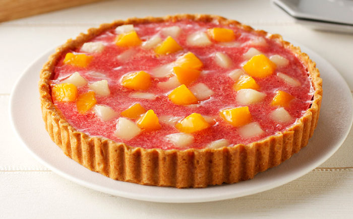 はかた地どり ローストチキン 2kg ・ あまおうタルト 6号 4-6人分 吉富町/株式会社吉浦コーポレーション [BGAD066]