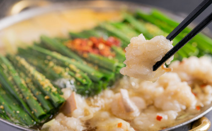 【隔月6回定期便】「おおやま」もつ鍋味わい定期便 吉富町/株式会社吉浦コーポレーション [BGAD076]もつなべ 鍋 おおやま