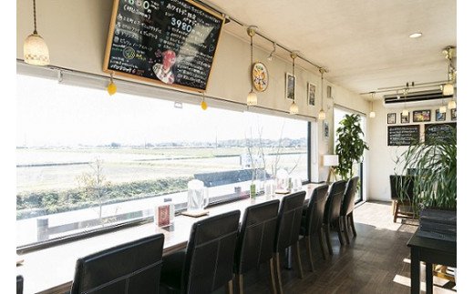 ピッツェリア　フィエロ　ランチペアチケット　K03903