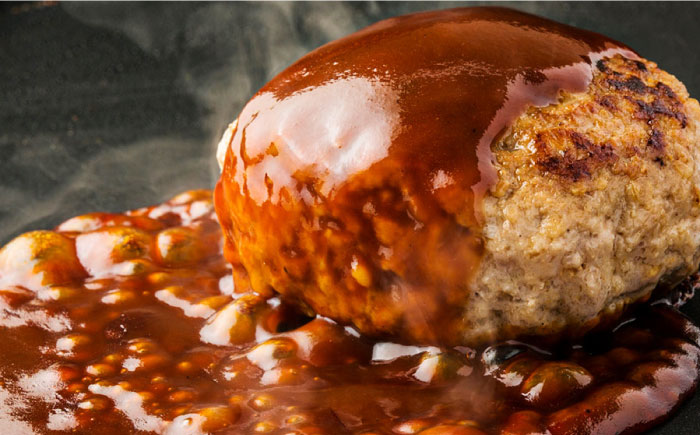 【全12回定期便】【溢れる肉汁！】博多和牛 お肉屋さんの手ごね 特上 ハンバーグ 10個《築上町》【株式会社MEAT PLUS】 [ABBP075]