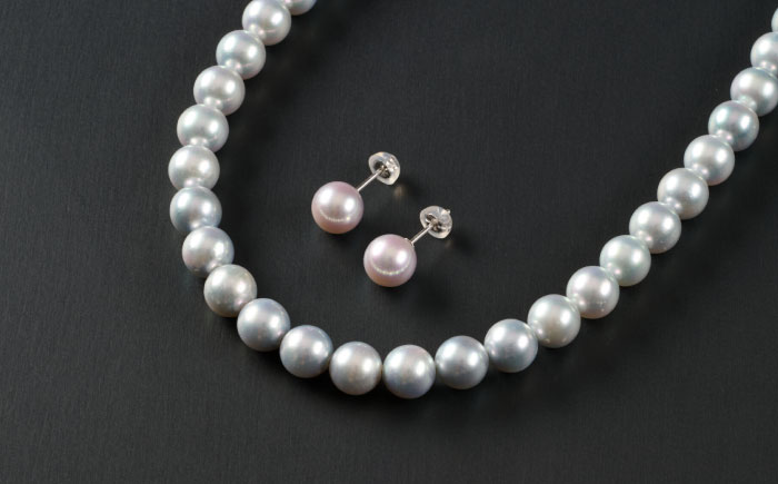 【選べる】【鑑別書付】【艶々マーメイドブルー】8.0-8.5mm アコヤ真珠ネックレスとピアスorイヤリング 2点セット  / アクセサリー / 佐賀県 [41AAAA012]