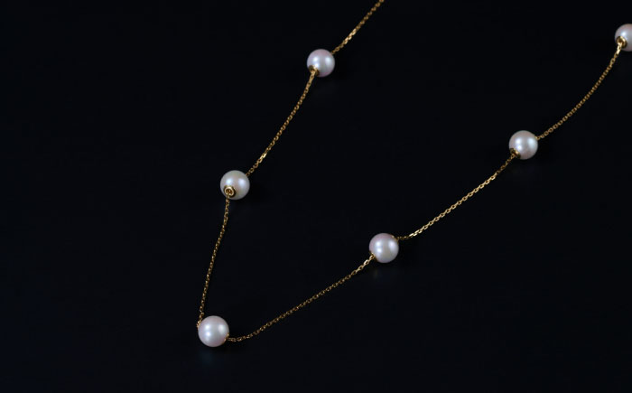 【選べる】約6.5-7.0mm アコヤ真珠ロングステーションネックレス（ イエローゴールドorプラチナ ） / アクセサリー / 佐賀県 [41AAAA017]