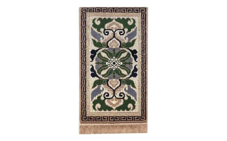 【手織】蟹牡丹紗綾形地縁二重雷文（灰地青） 約70×120cm / 伝統工芸品 / 株式会社鍋島緞通吉島家 [41AAAM017]