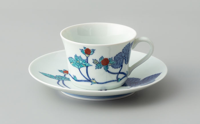 【有田焼】重要無形文化財 苺絵 碗皿  / 佐賀県 / 今右衛門焼佐賀店有銘堂 [41AAAY008]