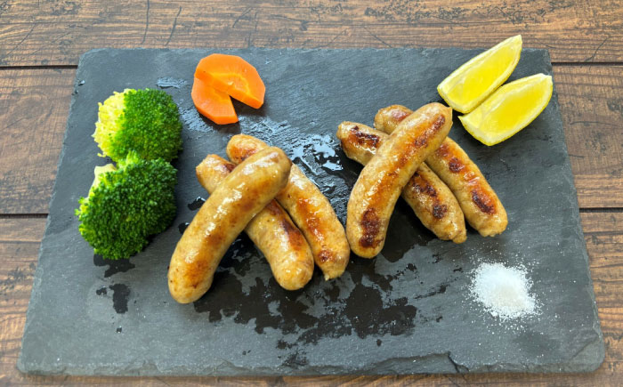 生チキ（みつせ鶏生ウインナー）人気2種セット（プレーン・ナンコツ）計10本（各40g×5本入） / 田嶋畜産 加工肉 / 佐賀県 / 旬菜舎さと山 [41AABM047]