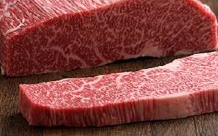 【ロマ佐賀】厳選佐賀牛赤身ステーキ500g / 牛肉 / 佐賀県 / 有限会社片岡精肉店 [41AEAC015]