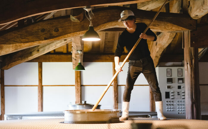 【全12回定期便】純米東長 720ml / 日本酒 / 佐賀県 / 瀬頭酒造株式会社 [41AIAD040]