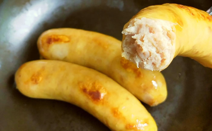 平飼いニワトリの有精卵！ほんまの朝食セットC（卵20個、ウィンナー6本、フランクフルト3本） / たまご / 佐賀県 / 本間農園 [41AJAA014]