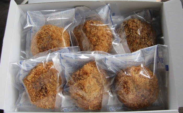 佐賀和牛コロッケ 6個 / 簡単調理 加工肉 / 佐賀県 / 一般社団法人龍乃 [41ANAC084]
