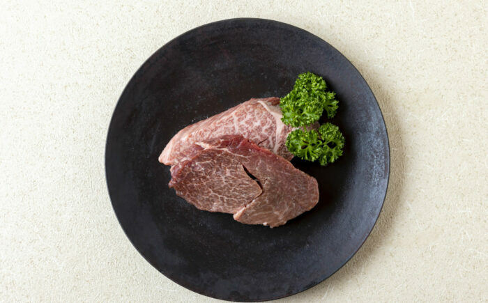 佐賀牛ヒレステーキ 計1.6kg（約8枚）/ 牛肉 / 佐賀県 / 上場食肉 [41AOCS060]