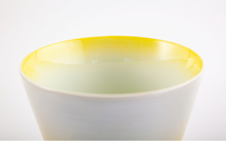 【有田焼】【其泉】焼酎グラス オーロラ イエロー / コップ / 佐賀県 / 株式会社賞美堂本店 [41APAQ002]