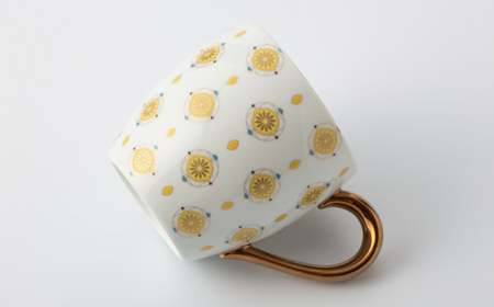 【有田焼】【其泉】くだものシリーズ れもん マグカップ / 食器 / 佐賀県 / 株式会社賞美堂本店 [41APAQ010]