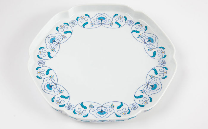 【有田焼】【其泉】ゆいからくさ 24.5cm プレート 花浅葱 ペア / 食器 / 佐賀県 / 株式会社賞美堂本店 [41APAQ026]