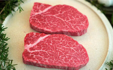 【ロマ佐賀】【全3回定期便】佐賀牛ヒレステーキ150gと赤身ステーキ300g 計1.35kg / 牛肉 / 佐賀県 / 有限会社佐賀セントラル牧場 [41ASAA050]