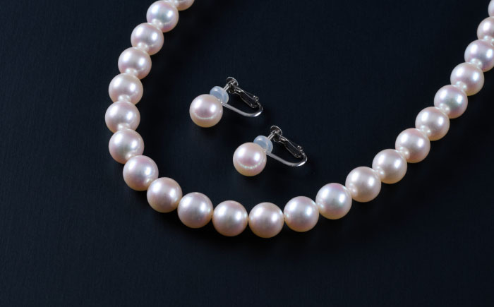 【選べる】【オーロラ花珠・真珠科学研究所鑑定書付き】10.0mm超え アコヤ真珠ネックレスとピアスorイヤリング 2点セット / アクセサリー / 佐賀県 [41AAAA006]