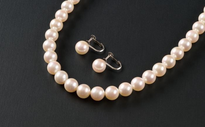 【選べる】【花珠・真珠総合研究所鑑定書付き】7.5-8.0mm アコヤ真珠ネックレスとピアスorイヤリング 2点セット / アクセサリー / 佐賀県 [41AAAA007]