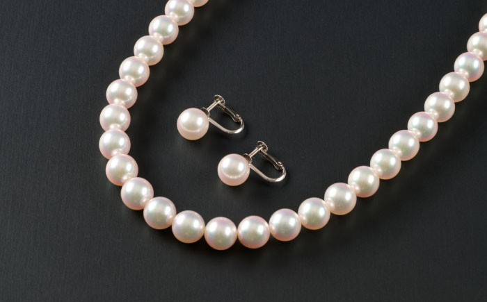 【選べる】【限定2セット】【オーロラ天女・真珠科学研究所鑑定書付き】8.0-8.5mm 最高峰アコヤ真珠ネックレスとピアスorイヤリング 2点セット / アクセサリー / 佐賀県 [41AAAA009]