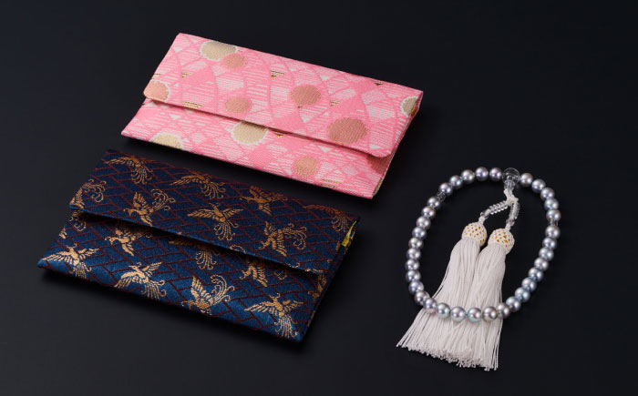 【桐箱入/保証書付き】【厄除けお守り和珠】7.5-8.0mm アコヤ真珠の数珠 念珠/正絹 ブルーグレー / アクセサリー / 佐賀県 [41AAAA015]