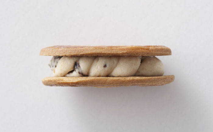 東一バターサンド 8個入り / スイーツ / 佐賀県 / シェ・ヤマモト [41AAAE001]