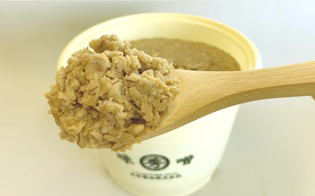 佐賀県産 麦みそ2kg / 調味料 / 佐賀県 / 丸秀醤油株式会社 [41AAAK005]