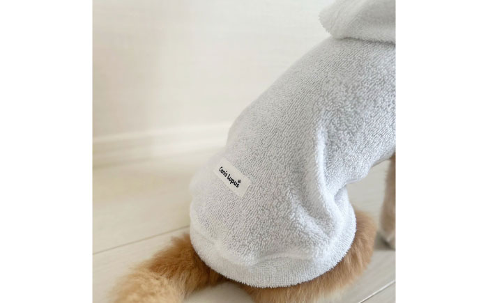 タオル地パーカー ホワイト （ワンちゃん用）（SS/S/MM/Mサイズ） / ペット用品 / 佐賀県 / Canis Lupus [41AAAN009]