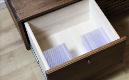 【開梱・設置付】【色が選べる】kumukumu180テレビボード（クリア色/WN色） / 家具 / 佐賀県 / 株式会社門田木工 [41AAAZ011]