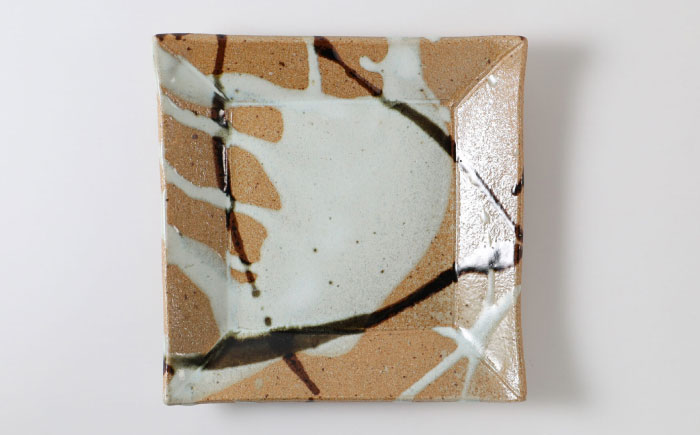 【唐津焼】朝鮮唐津正方形陶板 / お皿 / 佐賀県 / 大杉皿屋窯 [41ABAC002]