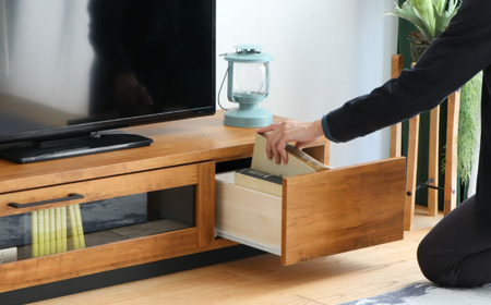 【開梱・設置付】【色が選べる】アダムロ140ローボード（ライトブラウン・ウォールナット） / 家具 / 佐賀県 / 株式会社東馬 [41AJCE020]