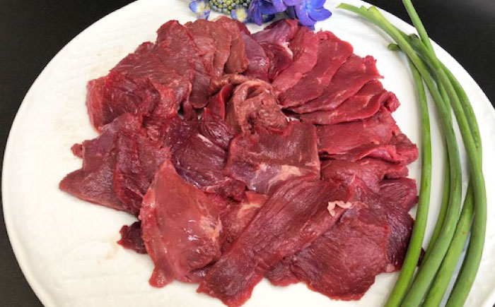 エミュー肉スライス 400g / 高タンパク 高鉄分 ヘルシー / 佐賀県 / 株式会社きやまファーム [41ALAA001]