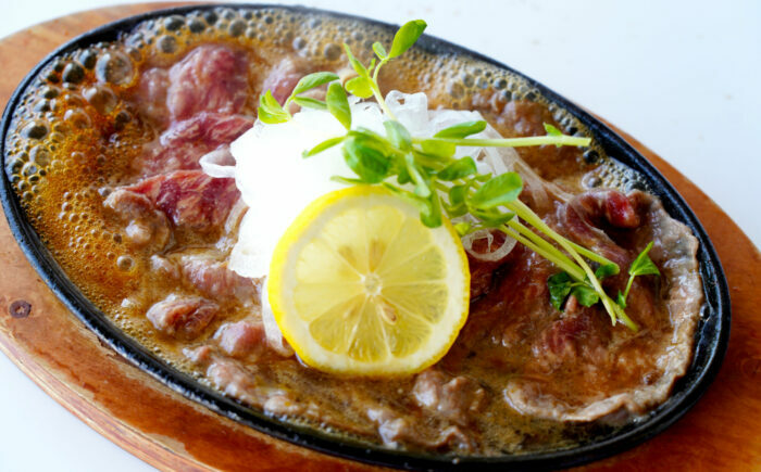 当店人気ナンバーワン！やみつきレモンステーキソース3本セット / 調味料 / 佐賀県 / 西洋食堂信 [41APAA005]