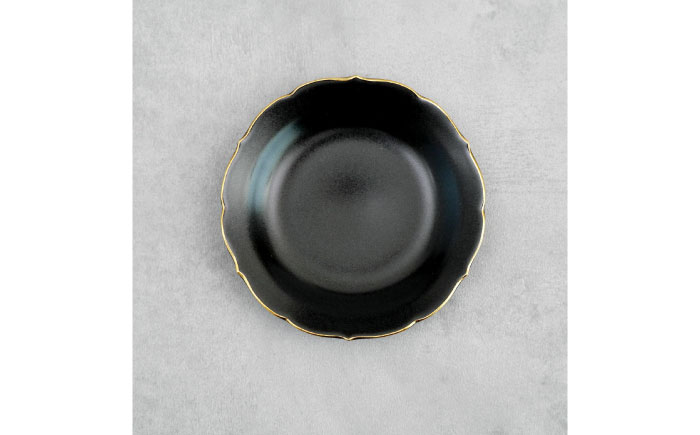 【有田焼】モダン黒釉輪花小皿（5点セット） / 食器 / 佐賀県 / 株式会社深海三龍堂 [41APAD028]