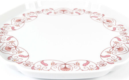 【有田焼】【其泉】ゆいからくさ 19cm プレート 紅赤 ペア / 食器 / 佐賀県 / 株式会社賞美堂本店 [41APAQ016]