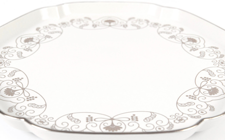 【有田焼】【其泉】ゆいからくさ 19cm プレート 白金 2点 / 食器 / 佐賀県 / 株式会社賞美堂本店 [41APAQ023]