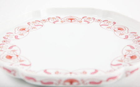 【有田焼】【其泉】ゆいからくさ 24.5cm プレート 紅赤 ペア / 食器 / 佐賀県 / 株式会社賞美堂本店 [41APAQ027]