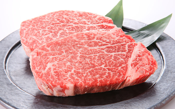 佐賀牛シャトーブリアンステーキ200g（1枚）ヒレステーキ400g（2枚） / 牛肉 / 佐賀県 / やま田商店 [41AAAR003]