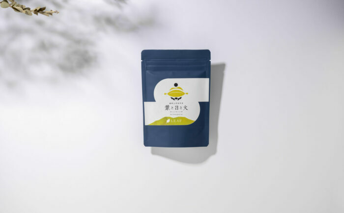 伝統の釜炒り製法の嬉野茶！うれしの釜炒茶 2種（嬉野山芳釜炒茶/おくみどり）飲み比べセット / お茶 / 佐賀県 / 株式会社テンフィールド [41AIAC011]