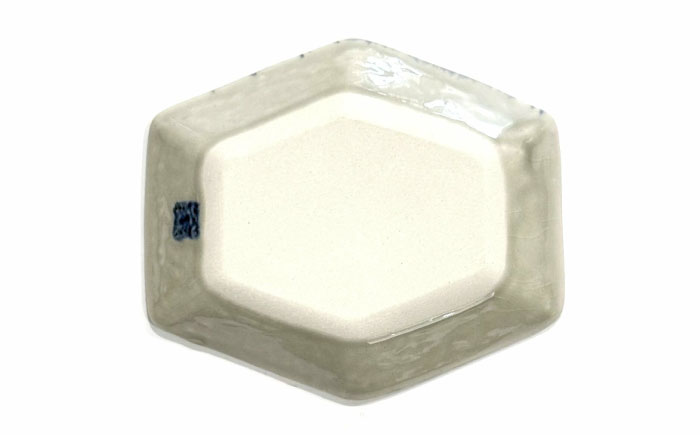 【有田焼】チェックブルー六角小皿2点セット 喜鶴製陶所 24to3 / 食器 / 佐賀県 / 株式会社西富陶磁器 [41APCJ010]