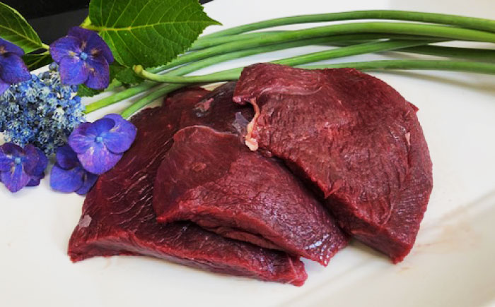 エミュー肉ステーキ 600g（150g×4枚） / 高タンパク 高鉄分 ヘルシー / 佐賀県 / 株式会社きやまファーム [41ALAA002]