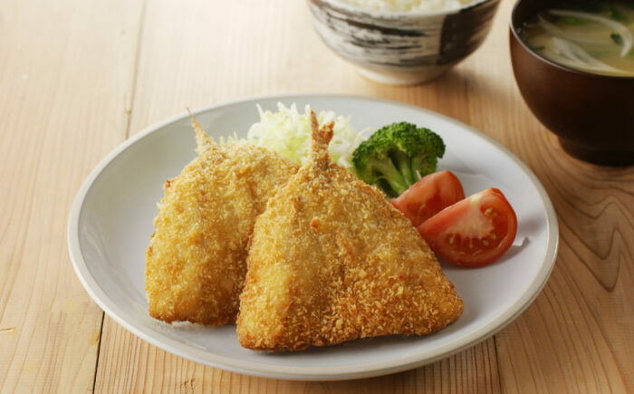 揚げるだけ！冷凍国産アジフライ 計16匹（4匹入×4袋）/ 惣菜 / 佐賀県 / 丸福水産 [41AOCS004]