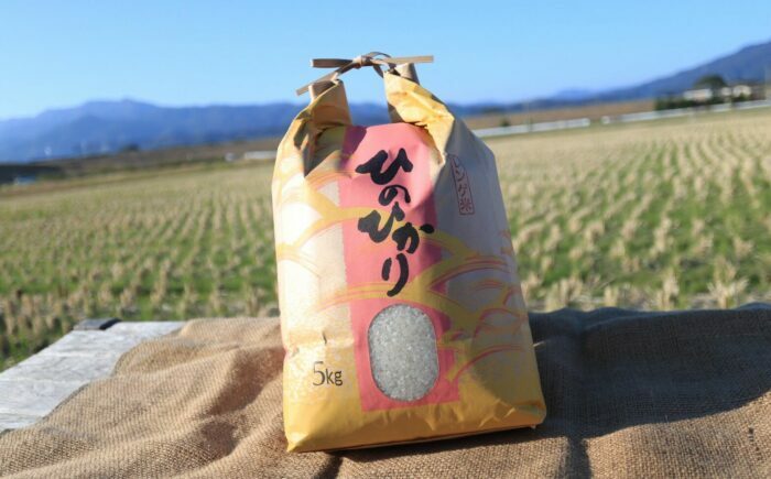 1年がかりのれんげ米（ひのひかり）5kg（1袋） / 精米 / 佐賀県 / 永尾産ち [41AAAC007]