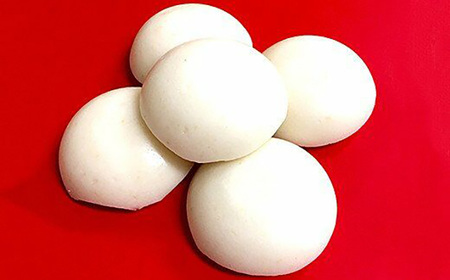 【数量限定】伸びーる丸餅 4パック 計20個 / もち / 佐賀県 / 旬菜舎さと山 [41AABM002]