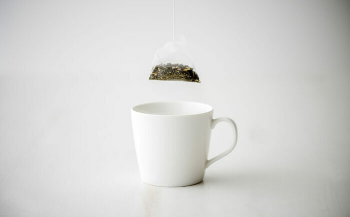 伝統の釜炒り製法の嬉野茶！「葉と日と火」ティーバッグ3種セット（嬉野山芳釜炒茶/釜炒烏龍茶（赤）/釜炒ほうじ茶） / お茶 / 佐賀県 / 株式会社テンフィールド [41AIAC013]