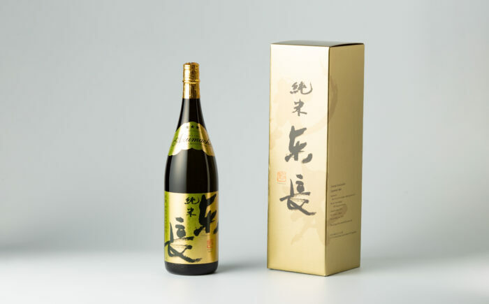 【全12回定期便】純米東長 1.8L / 日本酒 / 佐賀県 / 瀬頭酒造株式会社 [41AIAD044]