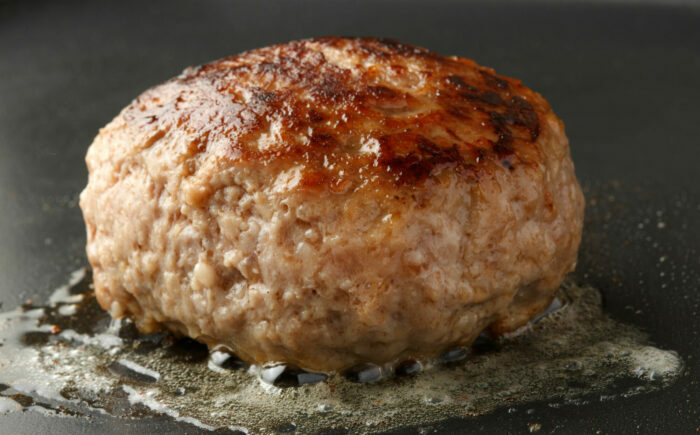 佐賀牛仕込みハンバーグ 計960g（120g×8個） / 簡単調理 加工肉 / 佐賀県 / 上場食肉 [41AOCS046]