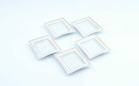 【ロマ佐賀】【有田焼】赤線 長角銘々皿 5点セット / 小皿 / 佐賀県 / 株式会社まるぶん [41APCD008]